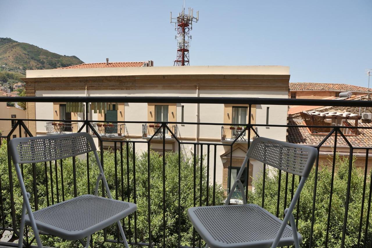 Sunny Flat - Self Apartments Cefalù Dış mekan fotoğraf