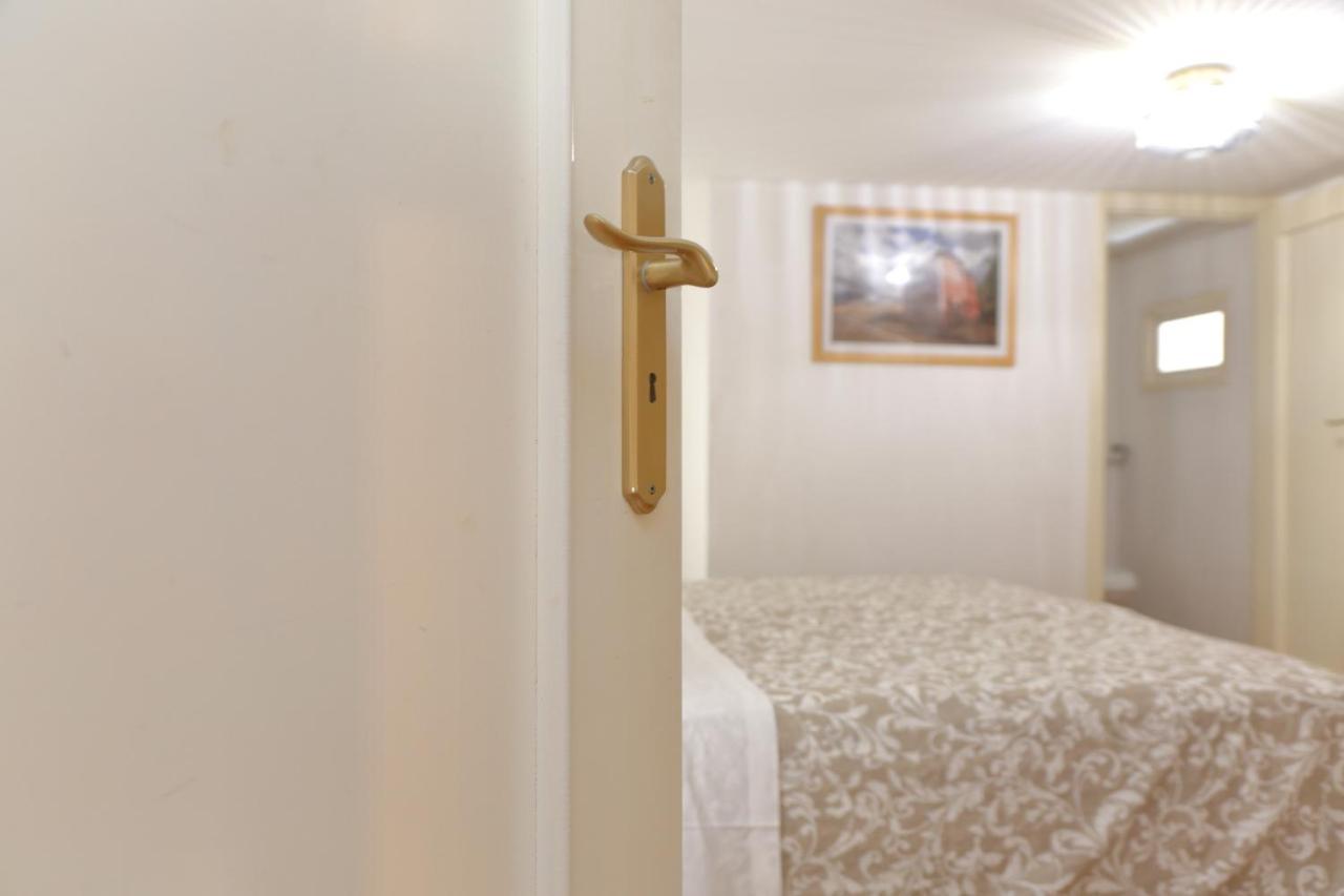 Sunny Flat - Self Apartments Cefalù Dış mekan fotoğraf